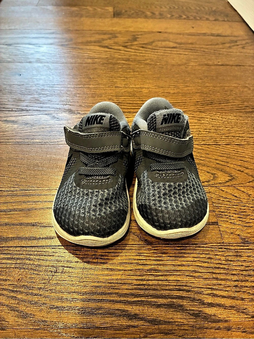 Nike Kids Sneakers Gray & Black US Size 4